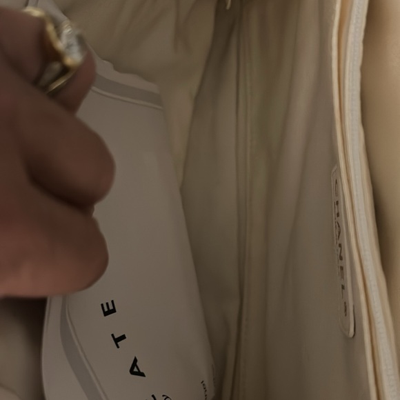 COPY - Large single flap Chanel large purse - Picture 8 of 11